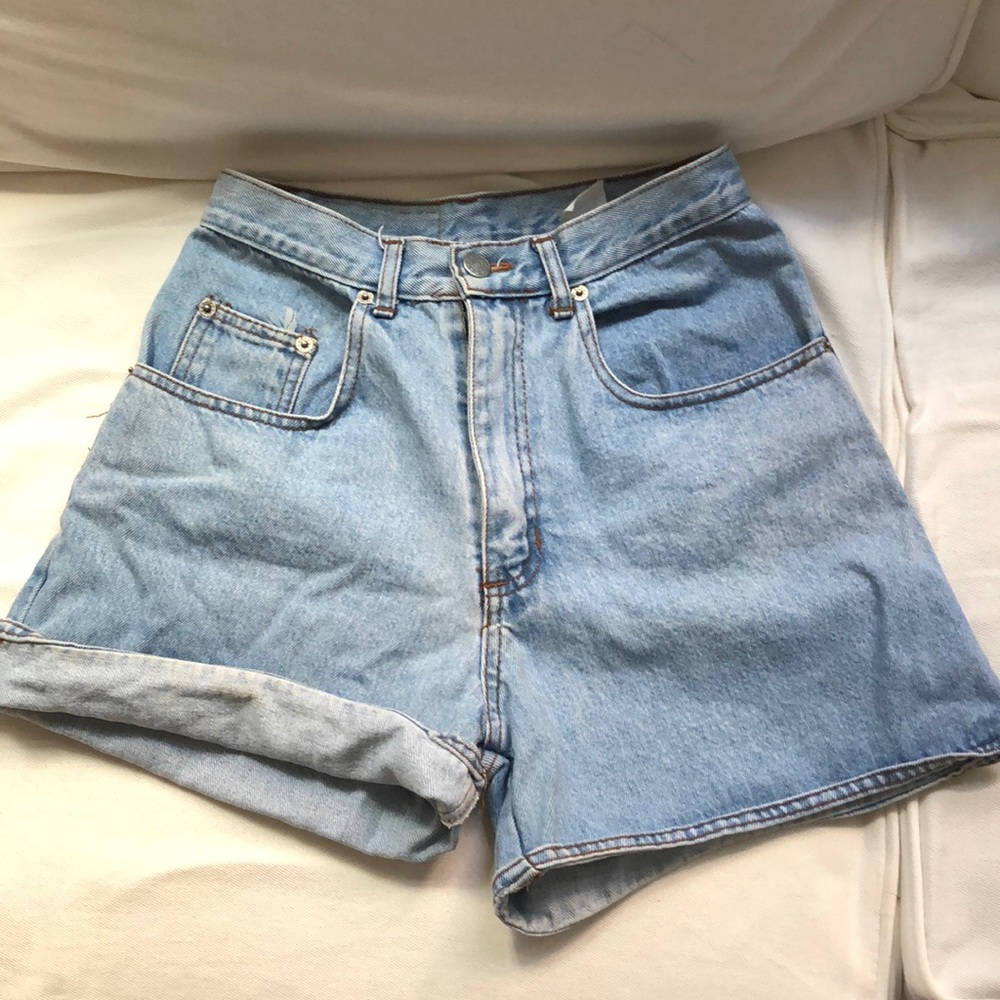 Vintage high waisted jean shorts